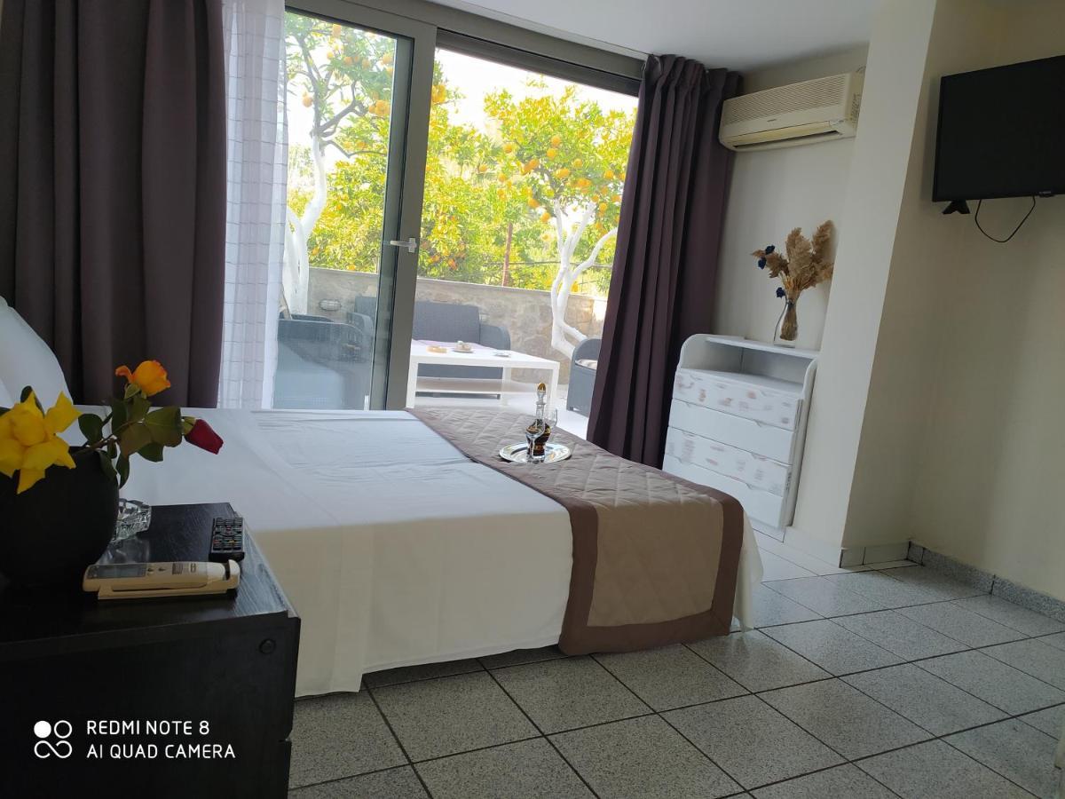 Sea Waves Apartments เนอา เอปิดาวรอส ภายนอก รูปภาพ